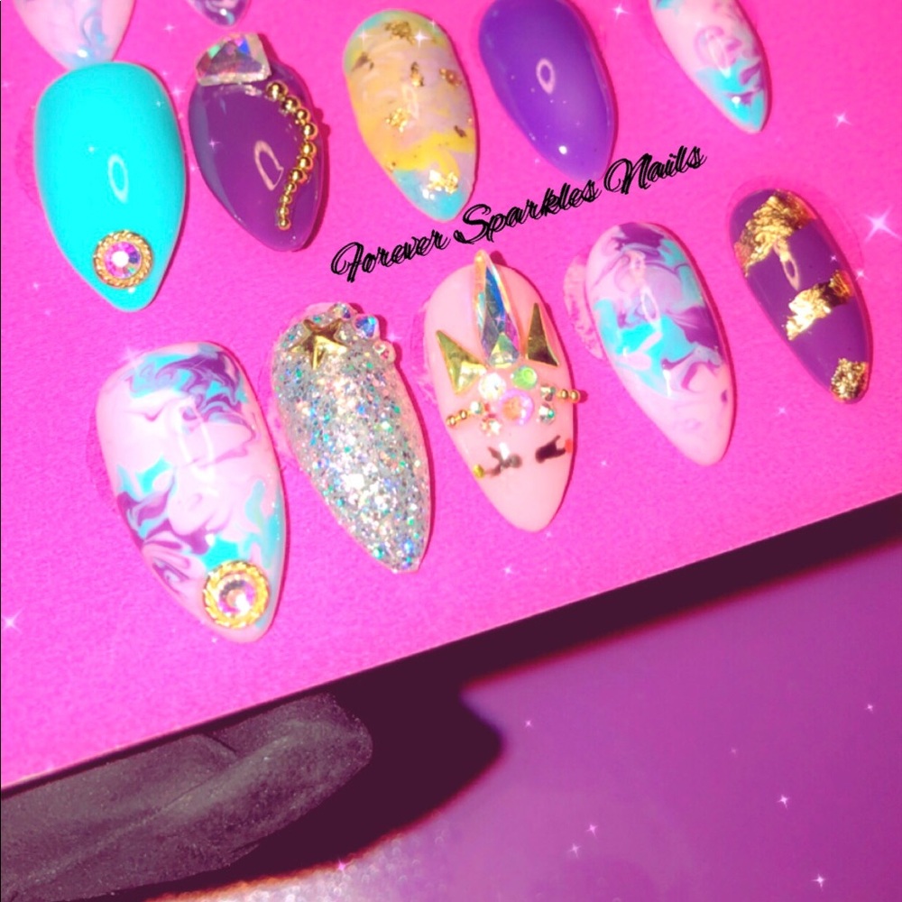 Bella de Unicorn set•press on nails